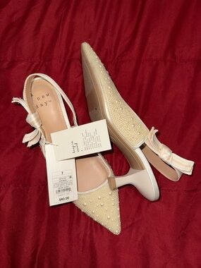 Women's Cream Pearl Embellished Slingback Pointed Toe Heels